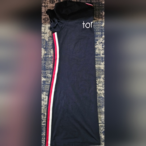 Tommy Shirt Dress - Picture 2 of 2